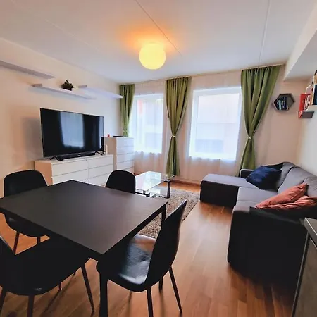 Spacious Near Downtown Reval